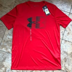 MENS NWT under amour t shirt